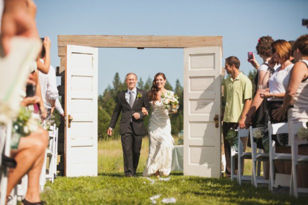 BHLDN Week: Sparkly Rustic Wedding | Crissie McDowell Photography